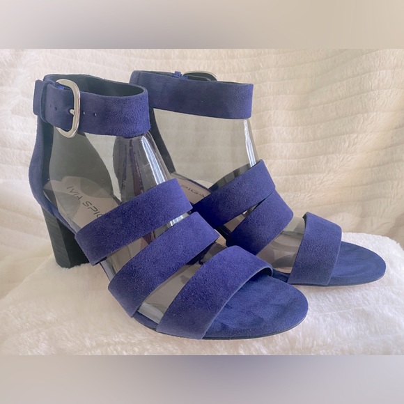 Via Spiga, Blue Suede Tri-strap w/ ankle strap, sandal. Sz 7 M. - Picture 2 of 10